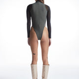Göbek Dekolteli Kontrast Kumaş Detaylı Bodysuit - No Design Store