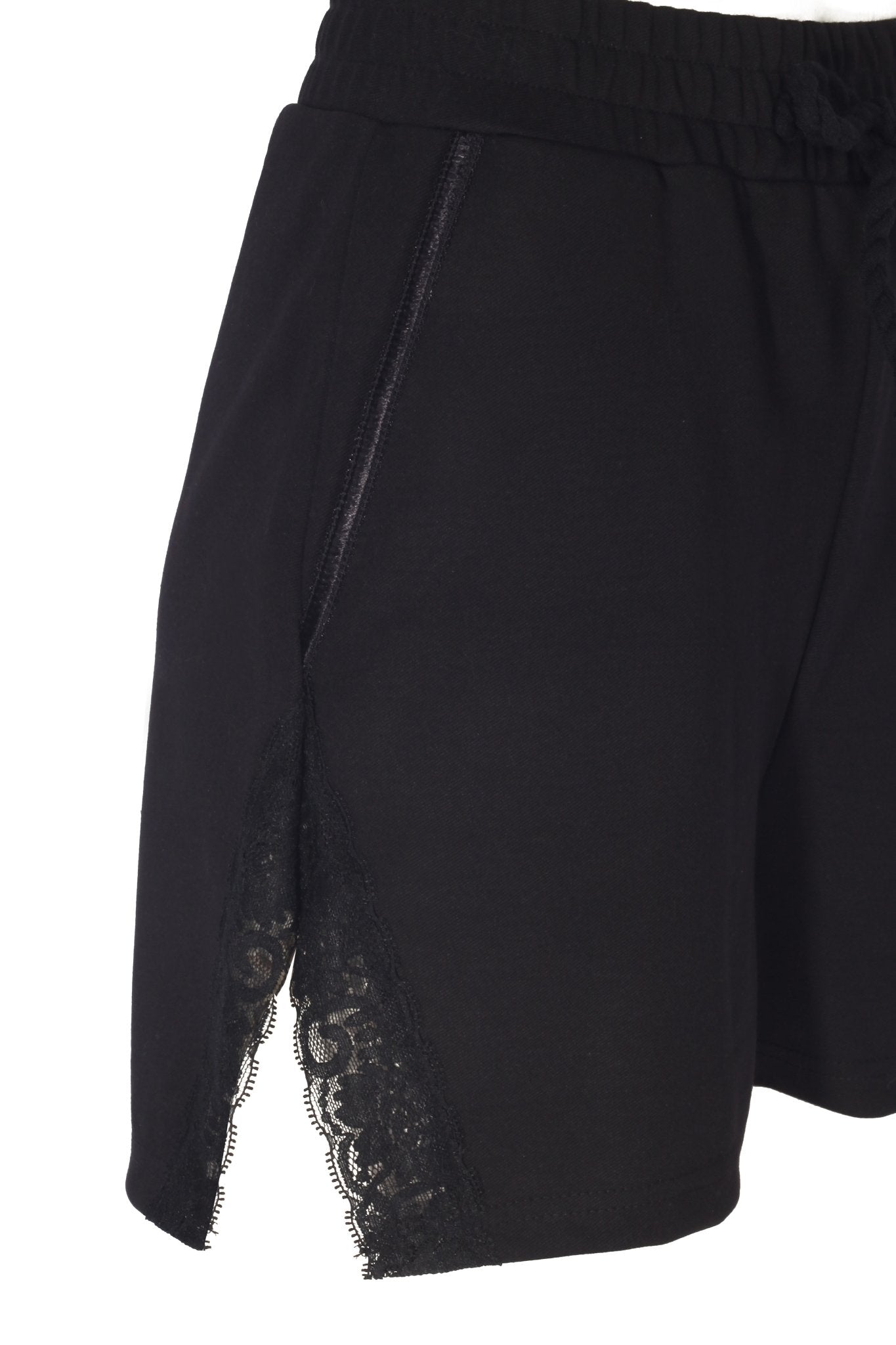 Nora Kısa Yırtmaçlı Şort - No Design Store
